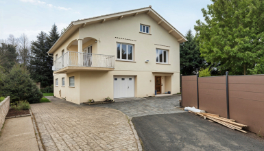 Maison 6 pièces Boën