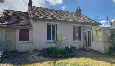 Maison avec beau jardin